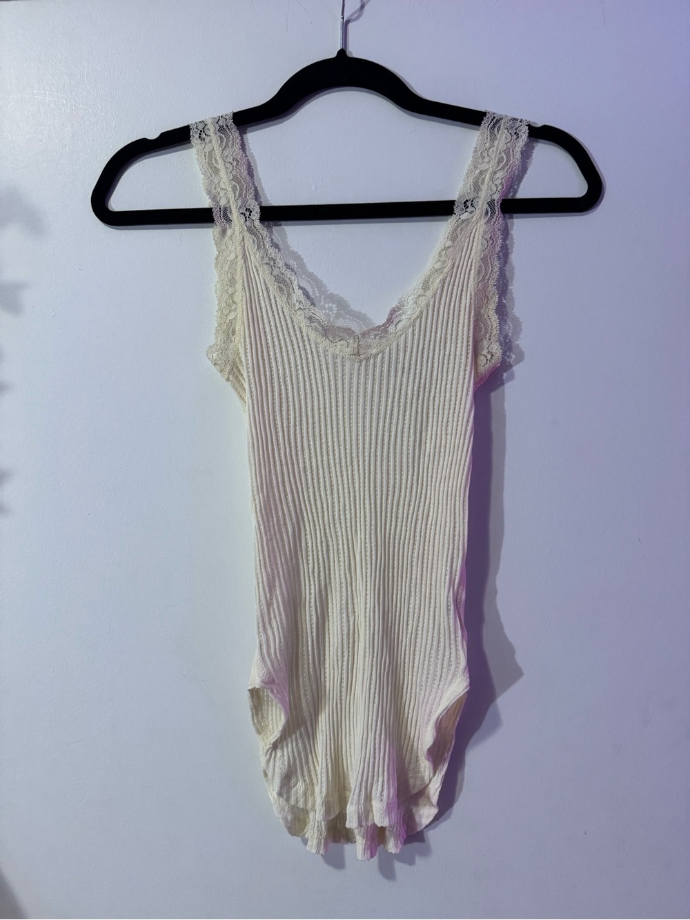 Helmut Lang Cream Ribbed Lace-Trim Tank Top LIKE NEW